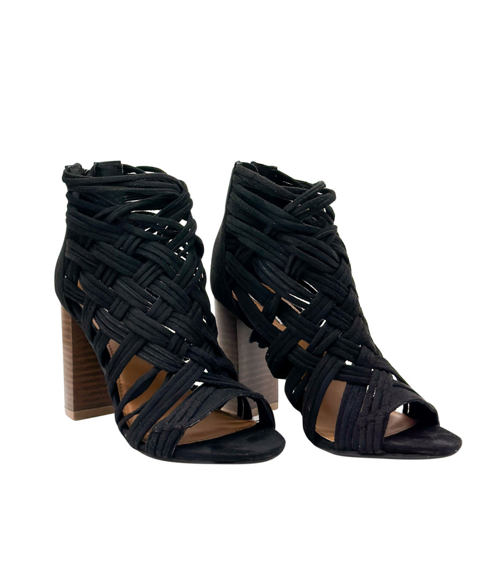 Hazel Blues® |  Silica Heel in Black