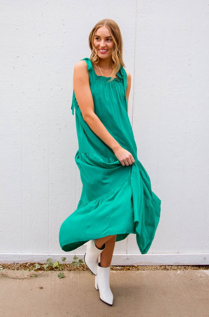 coast green dress Luxury Emerald Green Halter Neck Beaded Embroidered Fitted Prom Dress –  SHARONSAID