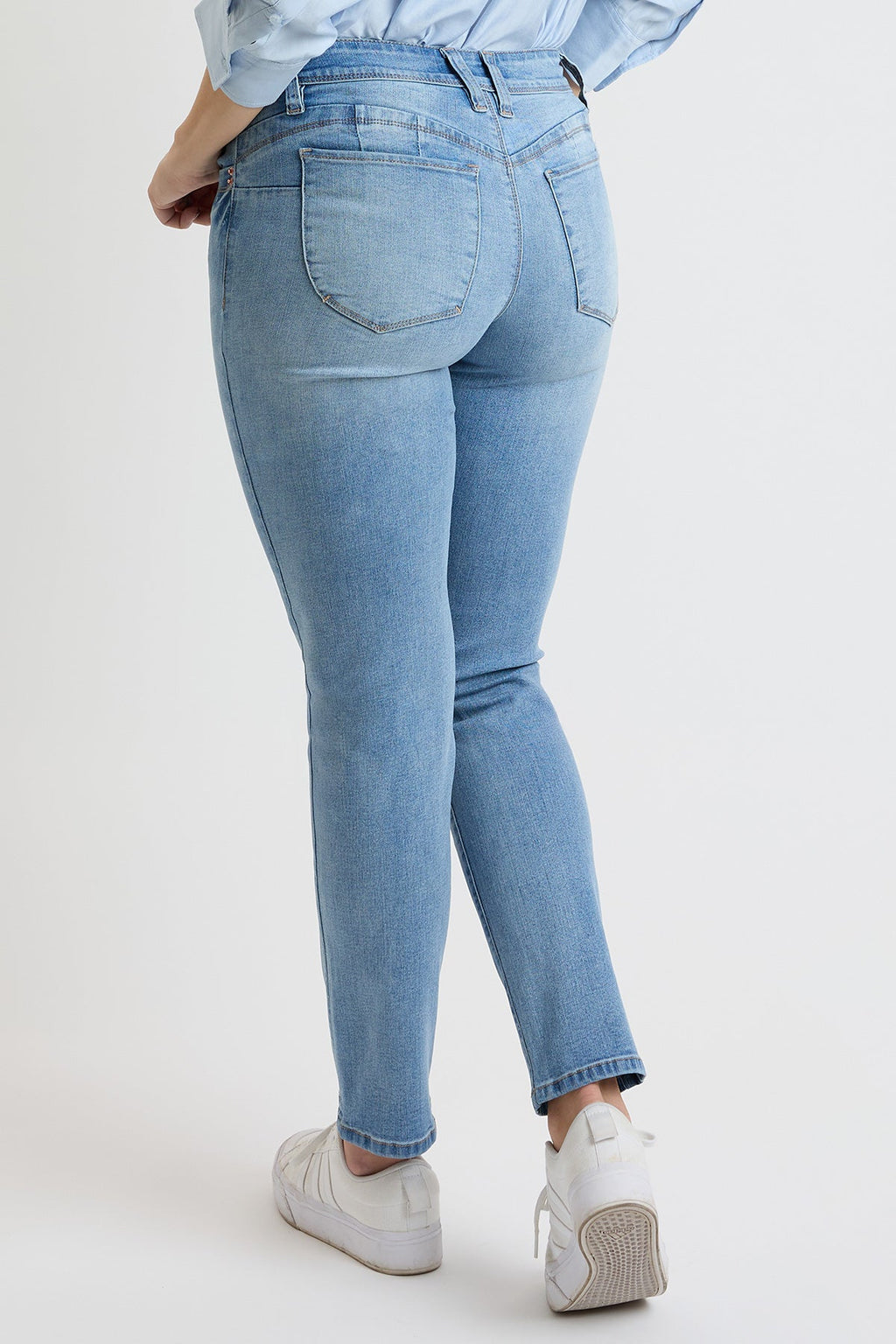 High-Rise Curve-Confidence Straight Jeans