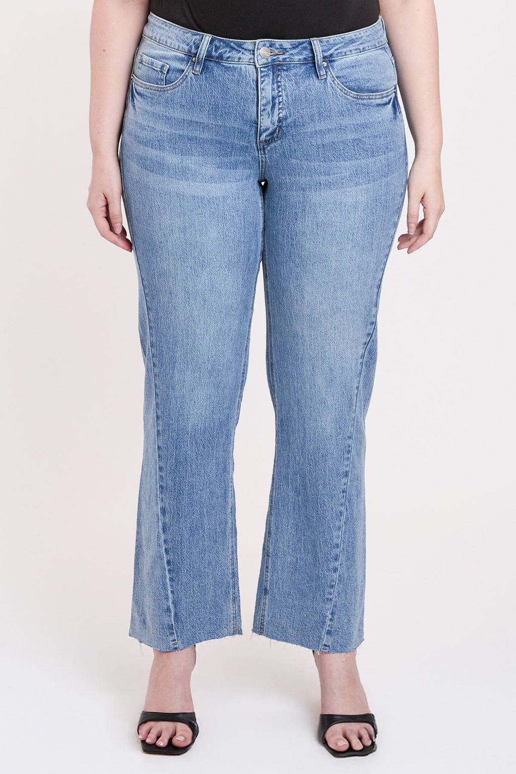 Plus Luxe Wide Leg Jeans with Raw Hem
