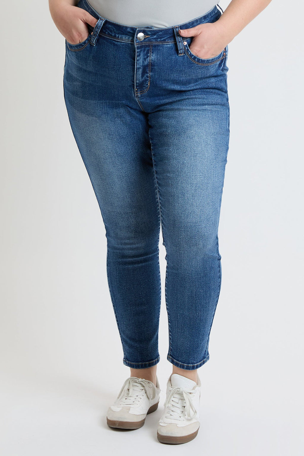 High-Rise Curve-Confidence Skinny Jeans