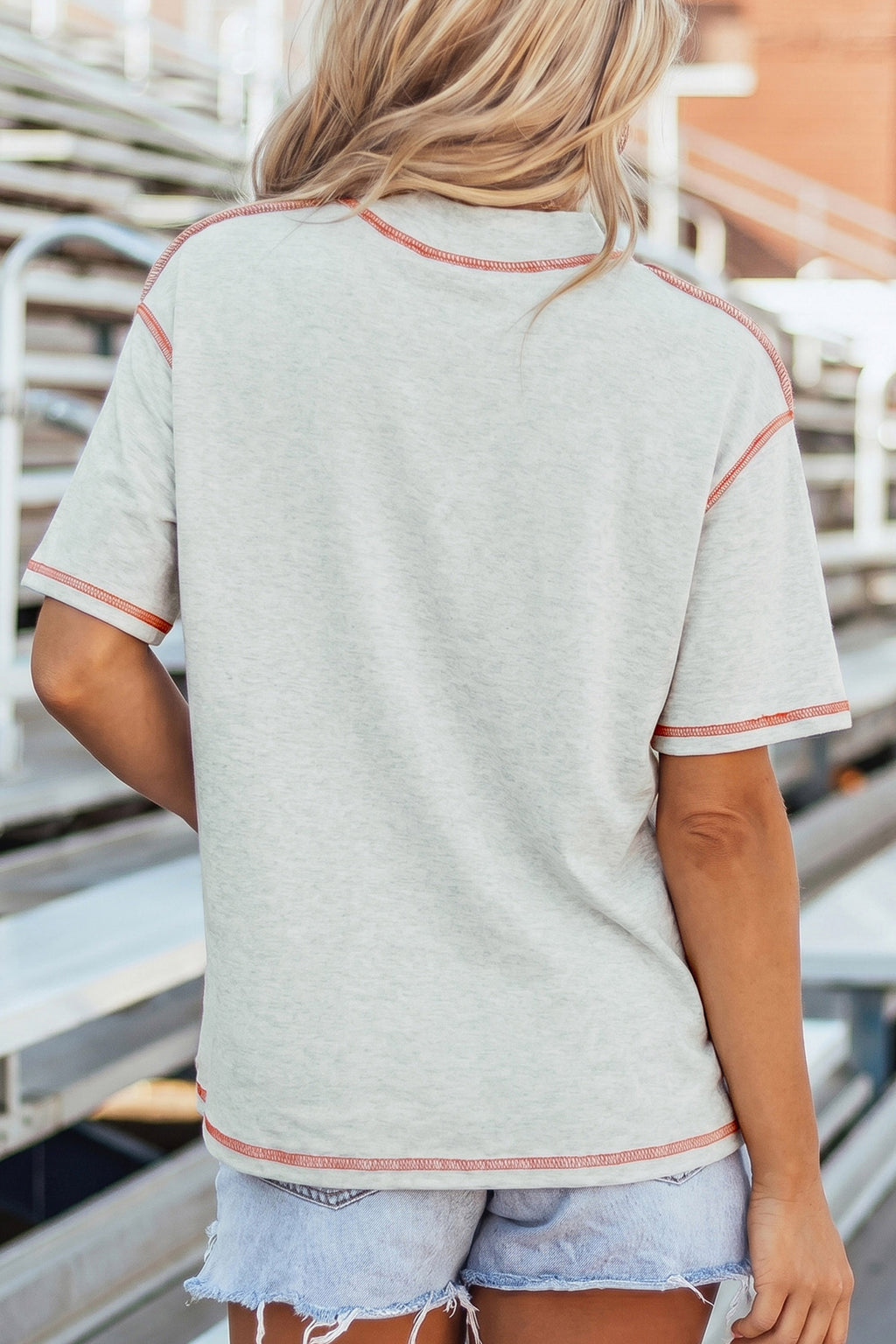 Daisy Moon Graphic T-Shirt