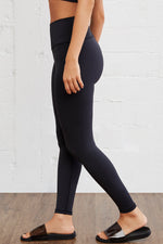 Hazel Blues® |  Black Arched Waist Seamless Active Leggings