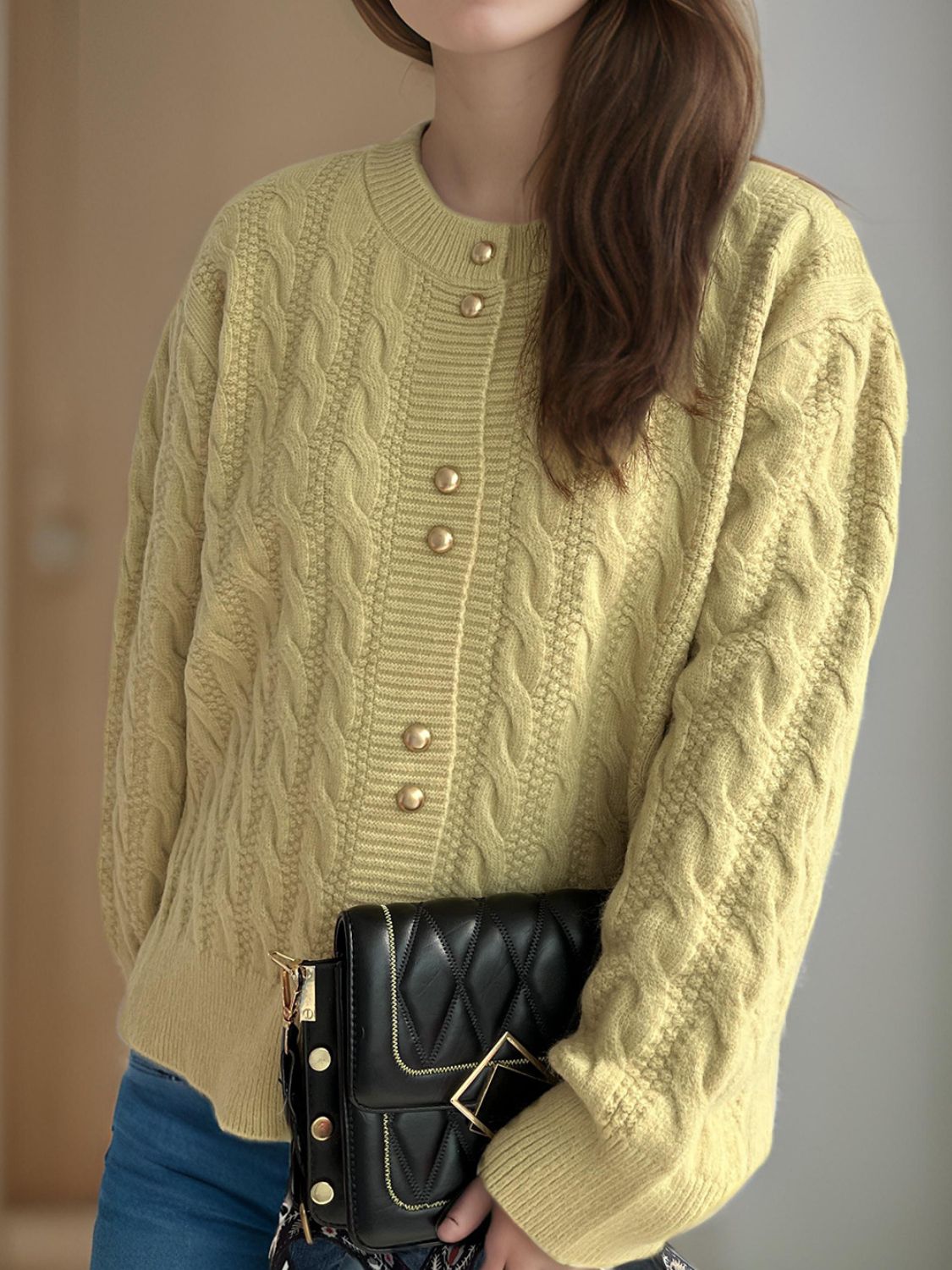 Cable-Knit Round Neck Long Sleeve Cardigan