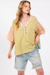 Hazel Blues® |  SAGE + FIG Color Block Bubble Sleeve Top