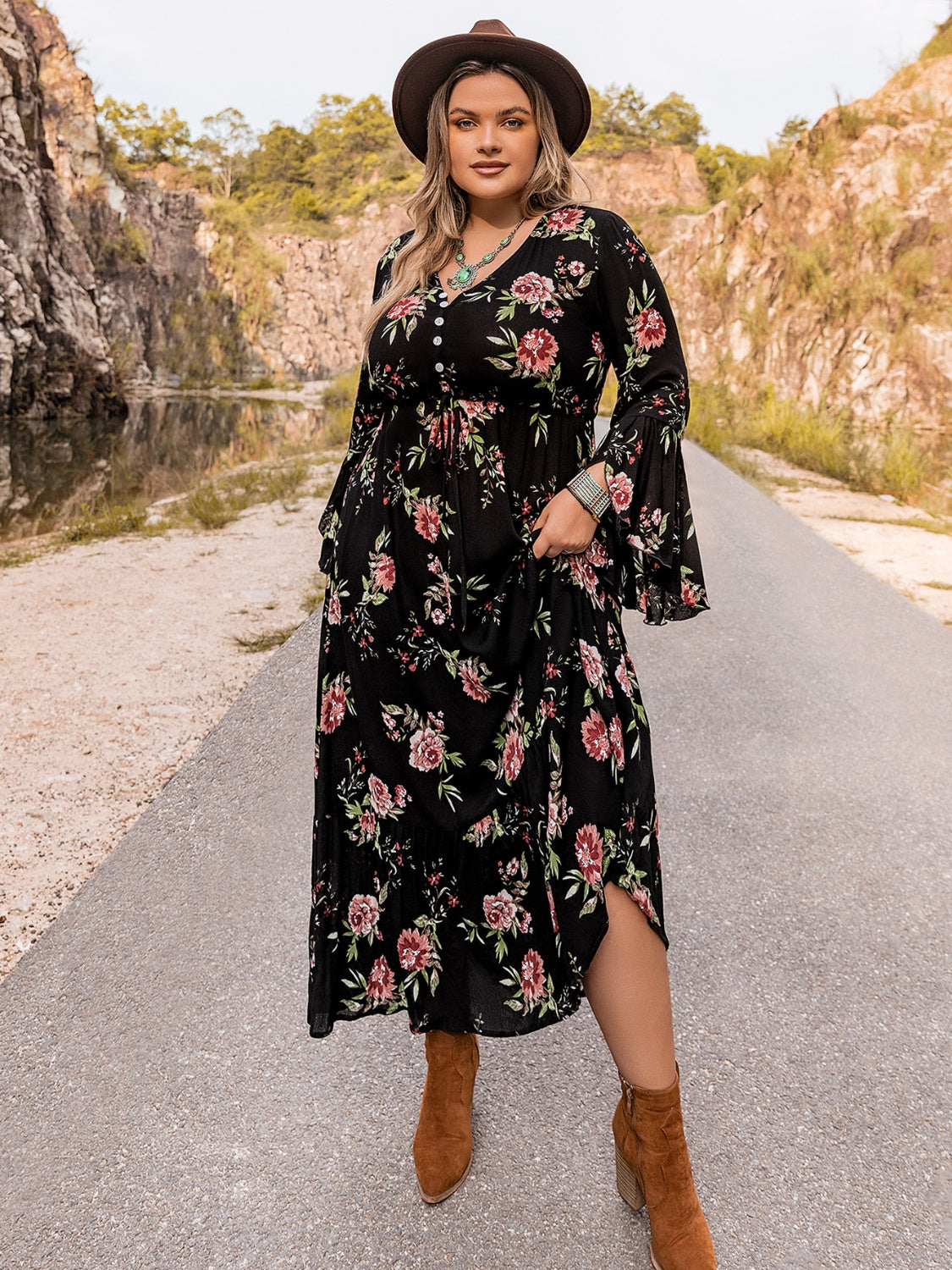 Hazel Blues® | Floral Flare Sleeve Dress