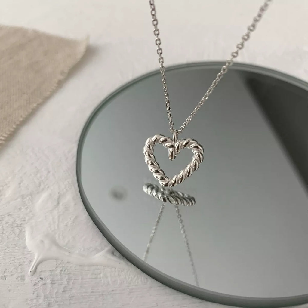 7a0675f5-c17f-4725-b4a1-843a55684414-Max-Origin