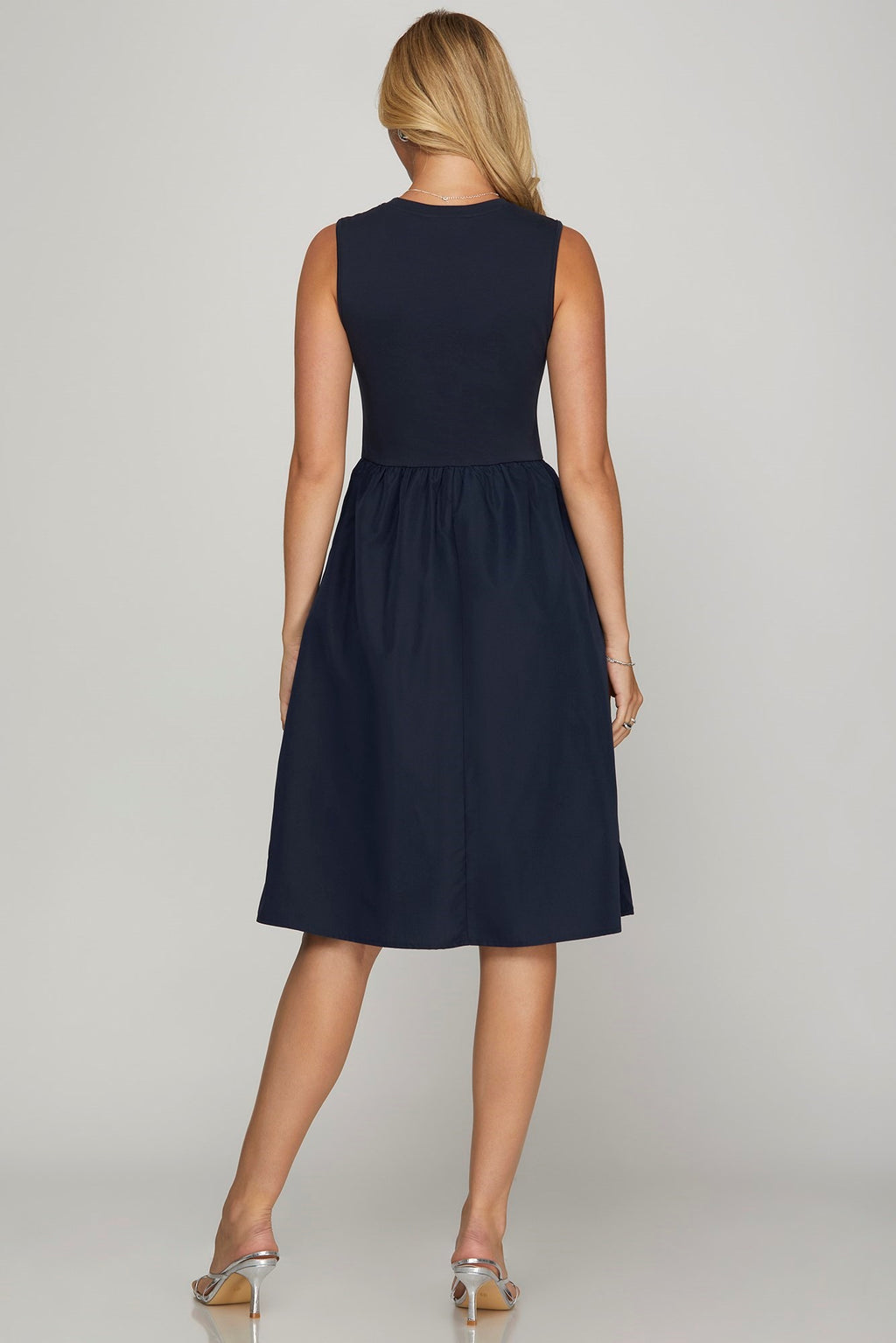 She + Sky Full Size Sleeveless Poplin Woven Midi Dress with Pockets Black / 1XL She + Sky Full Size Sleeveless Poplin Woven Midi Dress with Pockets Black / 1XL