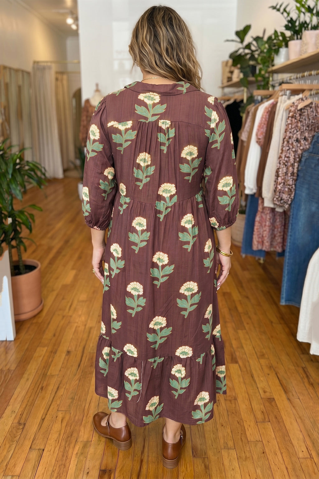 Maeve Lou Brown Floral Print V-Neck Long-Sleeve Loose Shift Dress