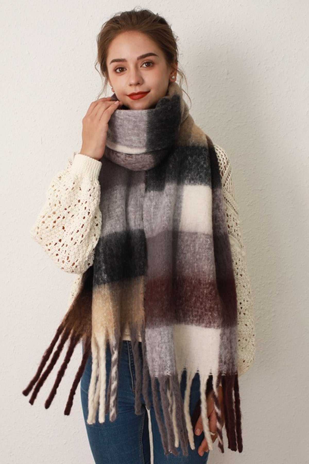 Hazel Blues® |  Thermal Fringe Contrast Plaid Scarf