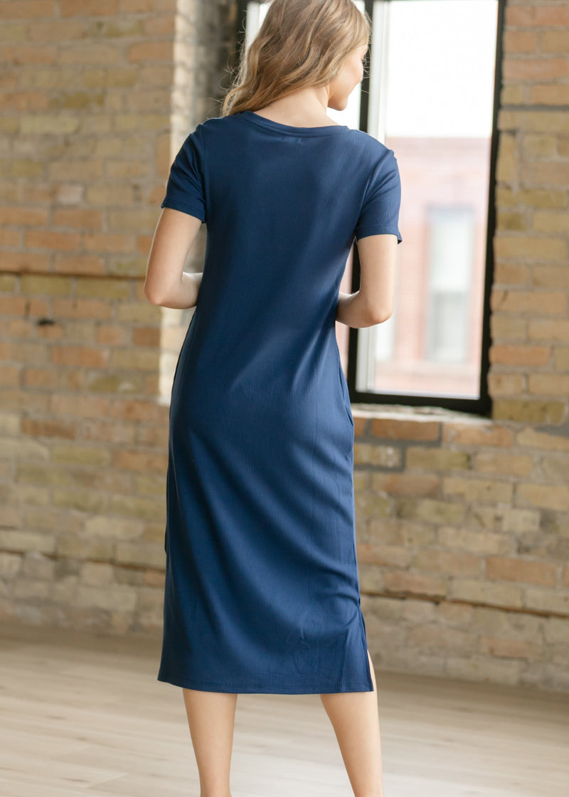 ribbed t shirt dress Structured Knit T-Shirt lolaeclecticmarket Wear this as is in the warmer months or add a blazer Baylor Navy Ribbed T-Shirt Dress