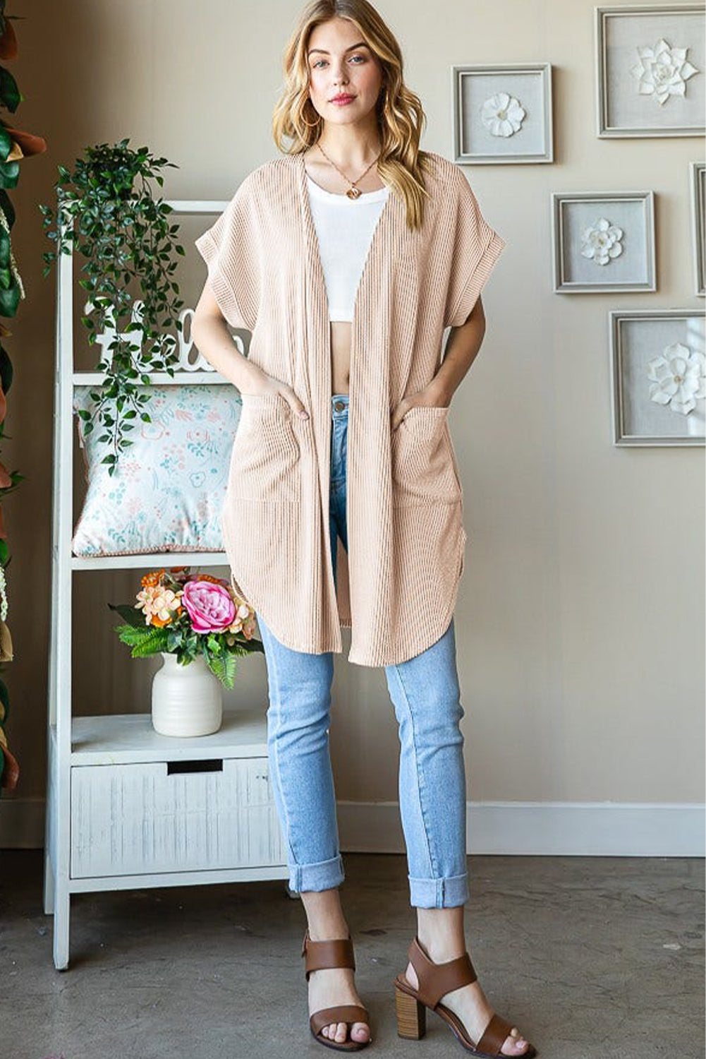 Parchment Ribbed Pocketed Short-Sleeve Open-Front Top