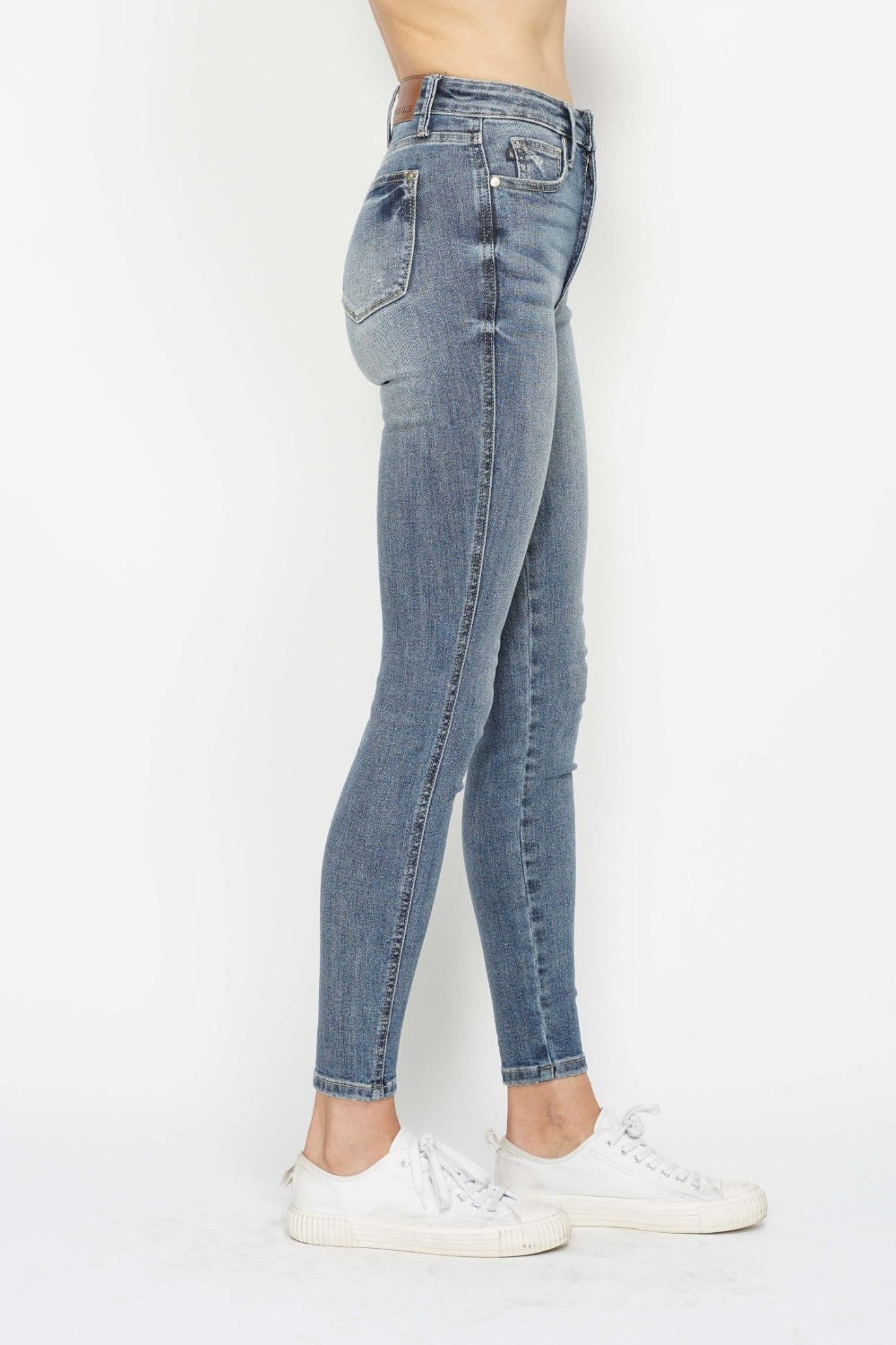 Hazel Blues® |  Judy Blue Tummy Control Contrast Wash Skinny Jeans