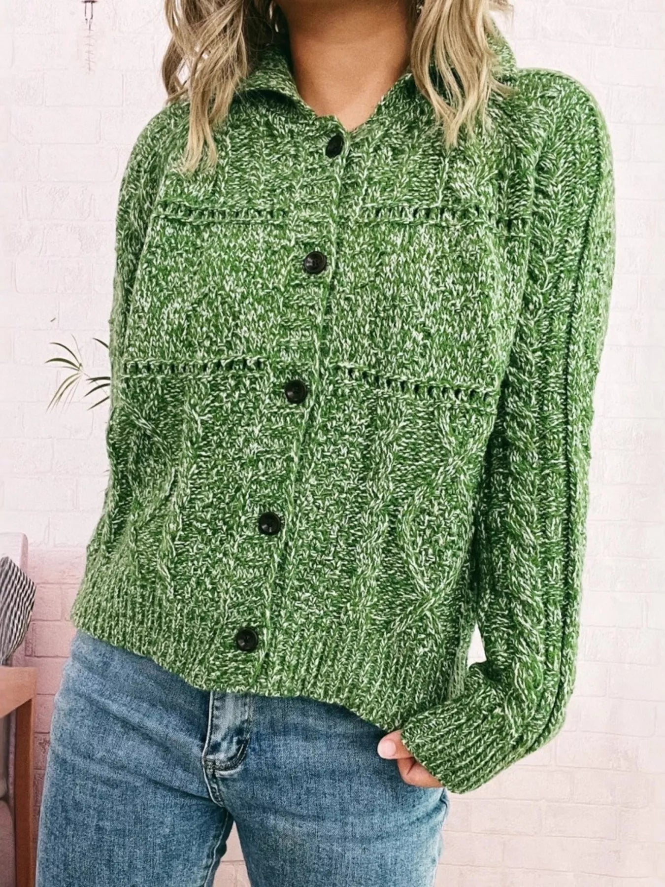 トップス Name. ALL BLUES BUTTON UP SWEATER CHAMPION ® X ZARA EMBROIDERED STRIPED KNIT SWEATER - Blues