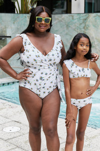 Hazel Blues® | Float On Asymmetric Neck Two-Piece Set in Daisy Cream: Youth