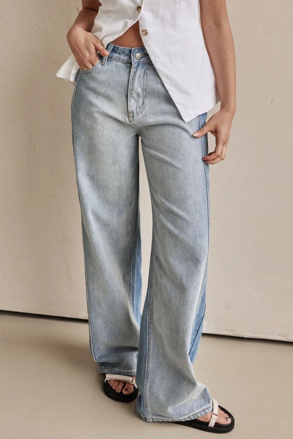 Hazel Blues® |  Contrast Straight Leg Jeans with Pockets