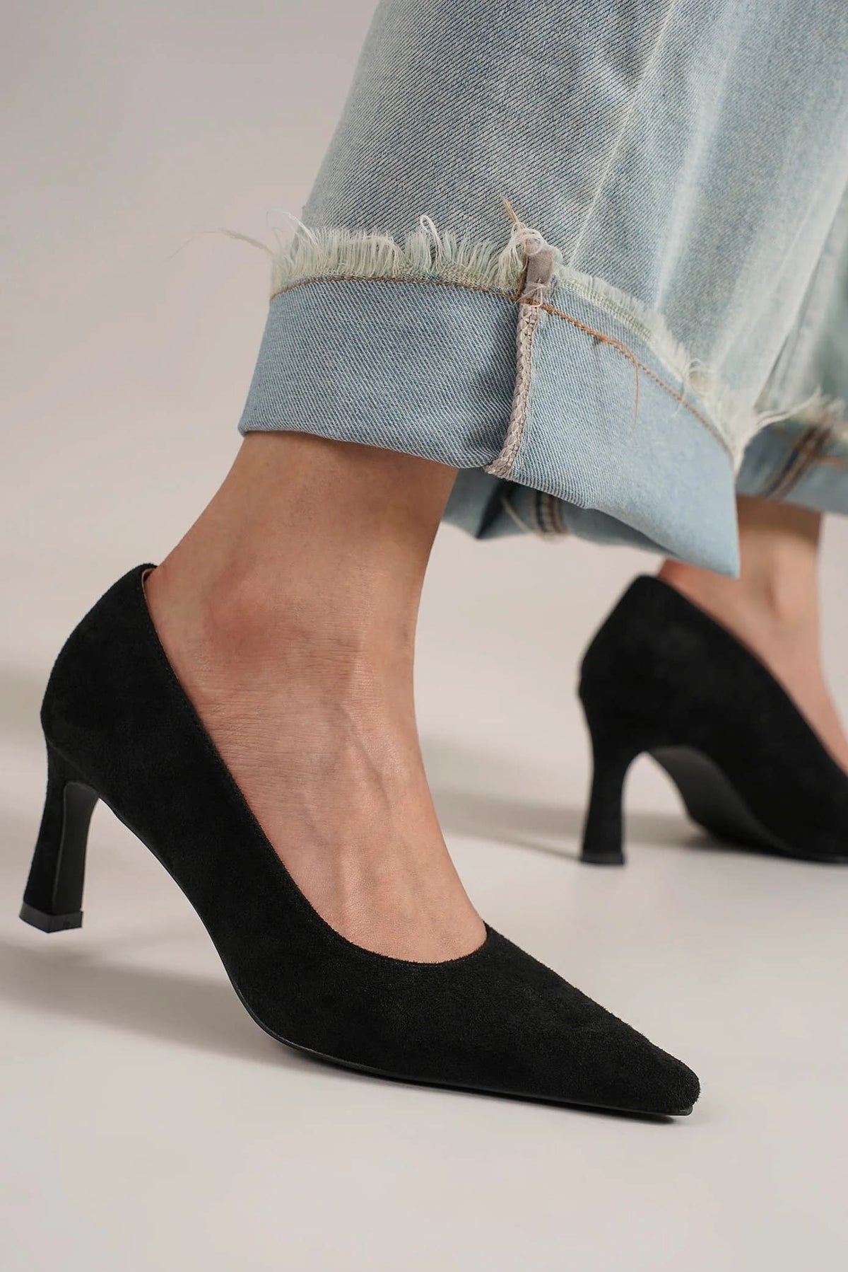 Hazel Blues® |  Beast Fashion Faux Suede Point Toe Pumps