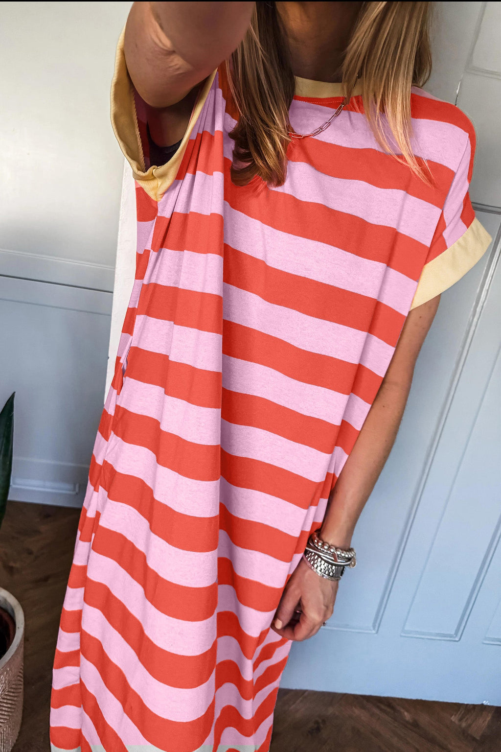 Cuffed Short Sleeve Pocketed Casual T-Shirt Long Dress | Short Sleeve Pocketed Dress