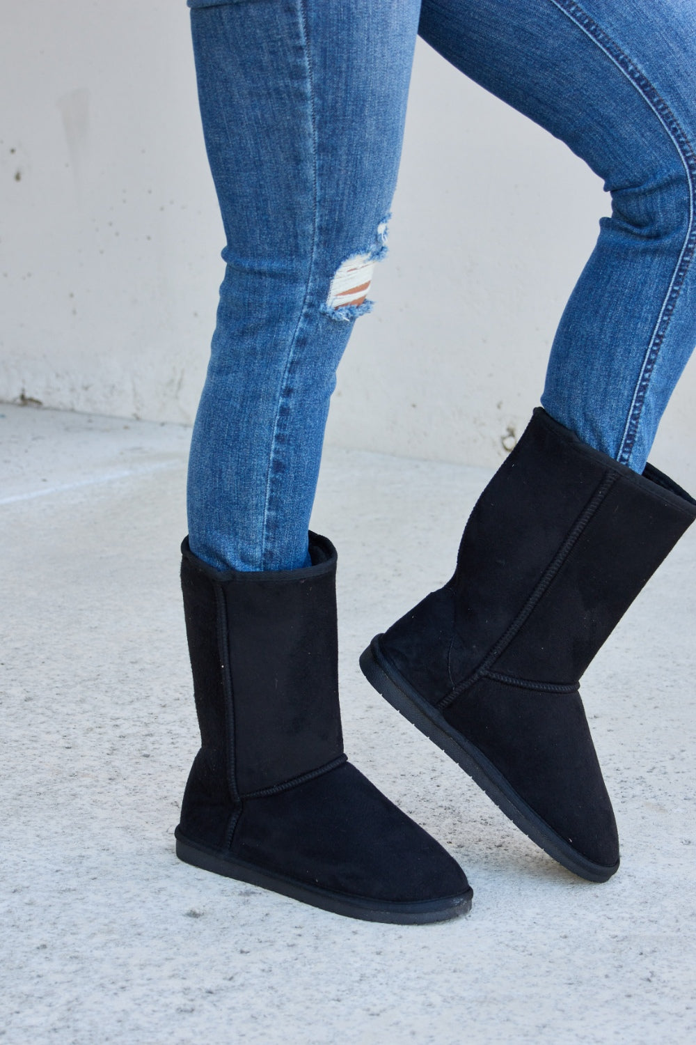 Hazel Blues® |  Forever Link Thermal Lined Flat Boots