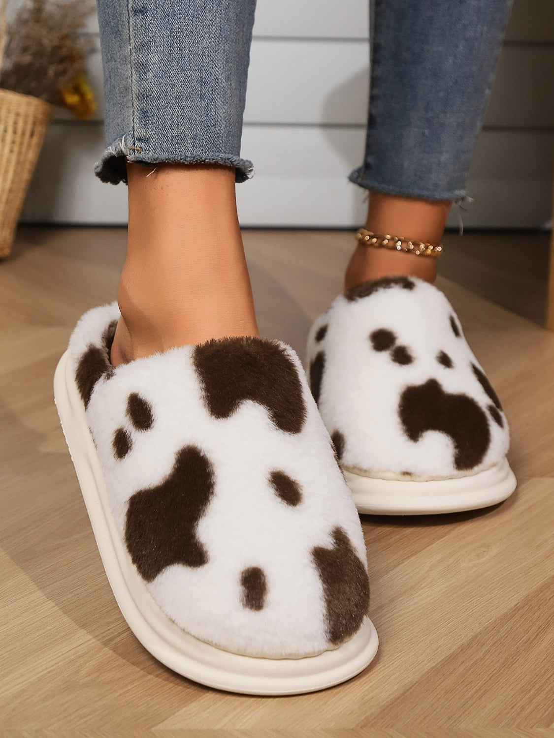 Hazel Blues® |  Animal Print Faux Fur Slippers