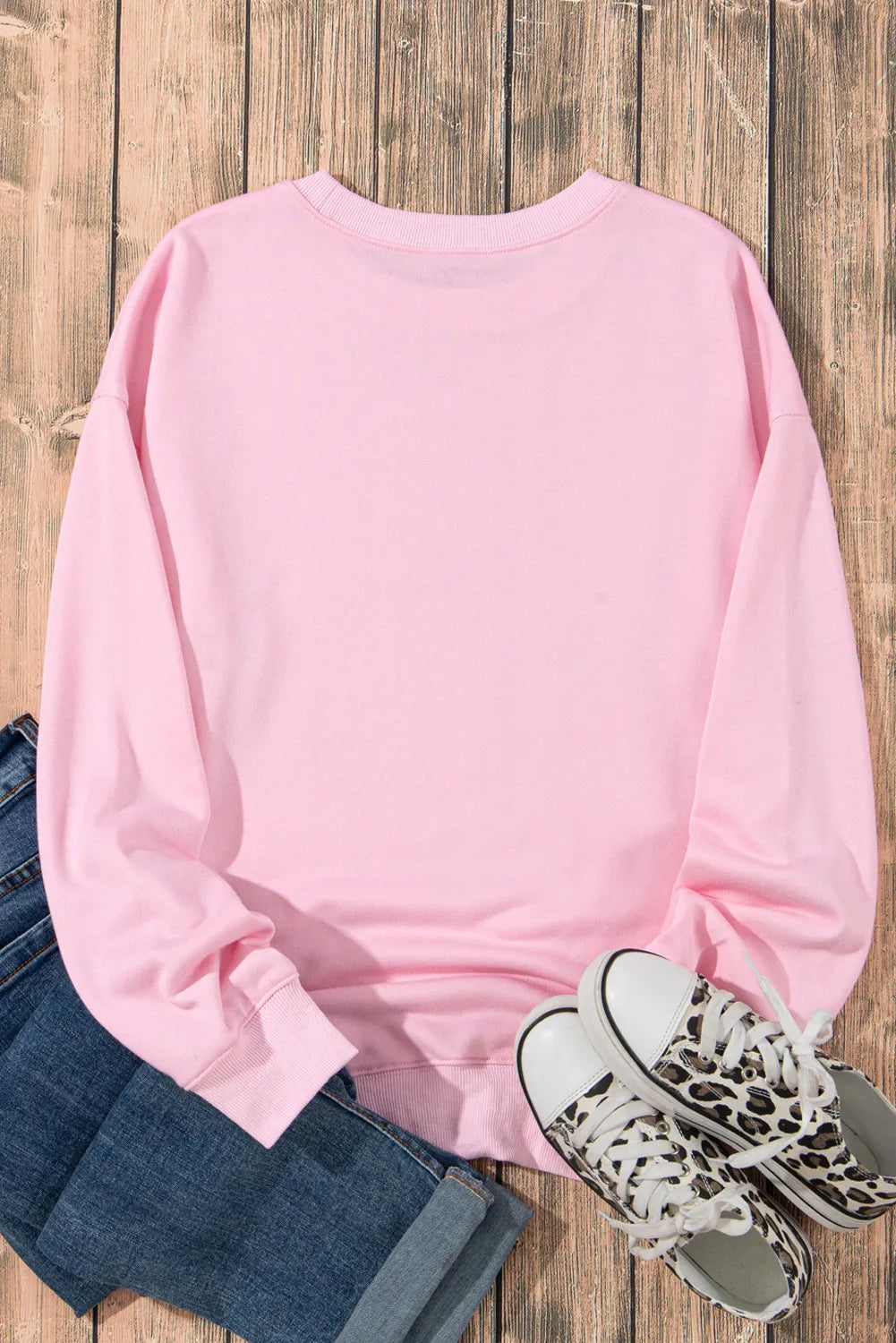 Hazel Blues® |  Ghost & Bow Round Neck Long Sleeve Sweatshirt