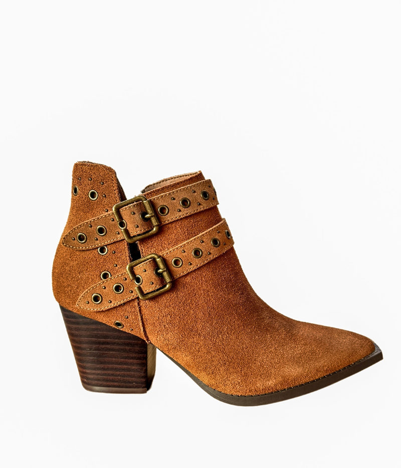 Hazel Blues® |  Elsa Leather Ankle Boot in Tan