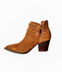 Hazel Blues® |  Elsa Leather Ankle Boot in Tan