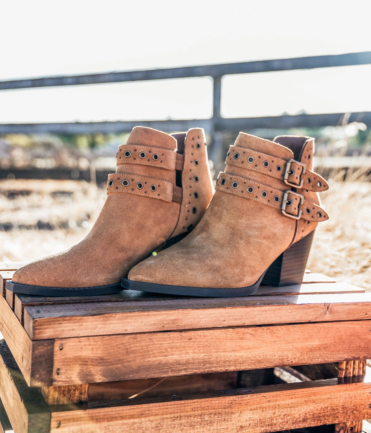 Hazel Blues® |  Elsa Leather Ankle Boot in Tan