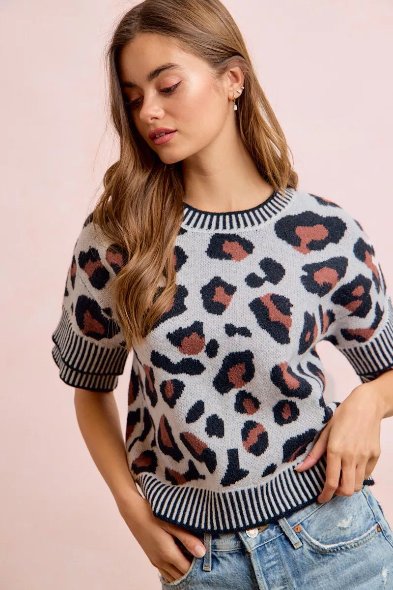 BiBi Two-Tone Leopard Knit Double-Sleeve Top – Hazel Blues®