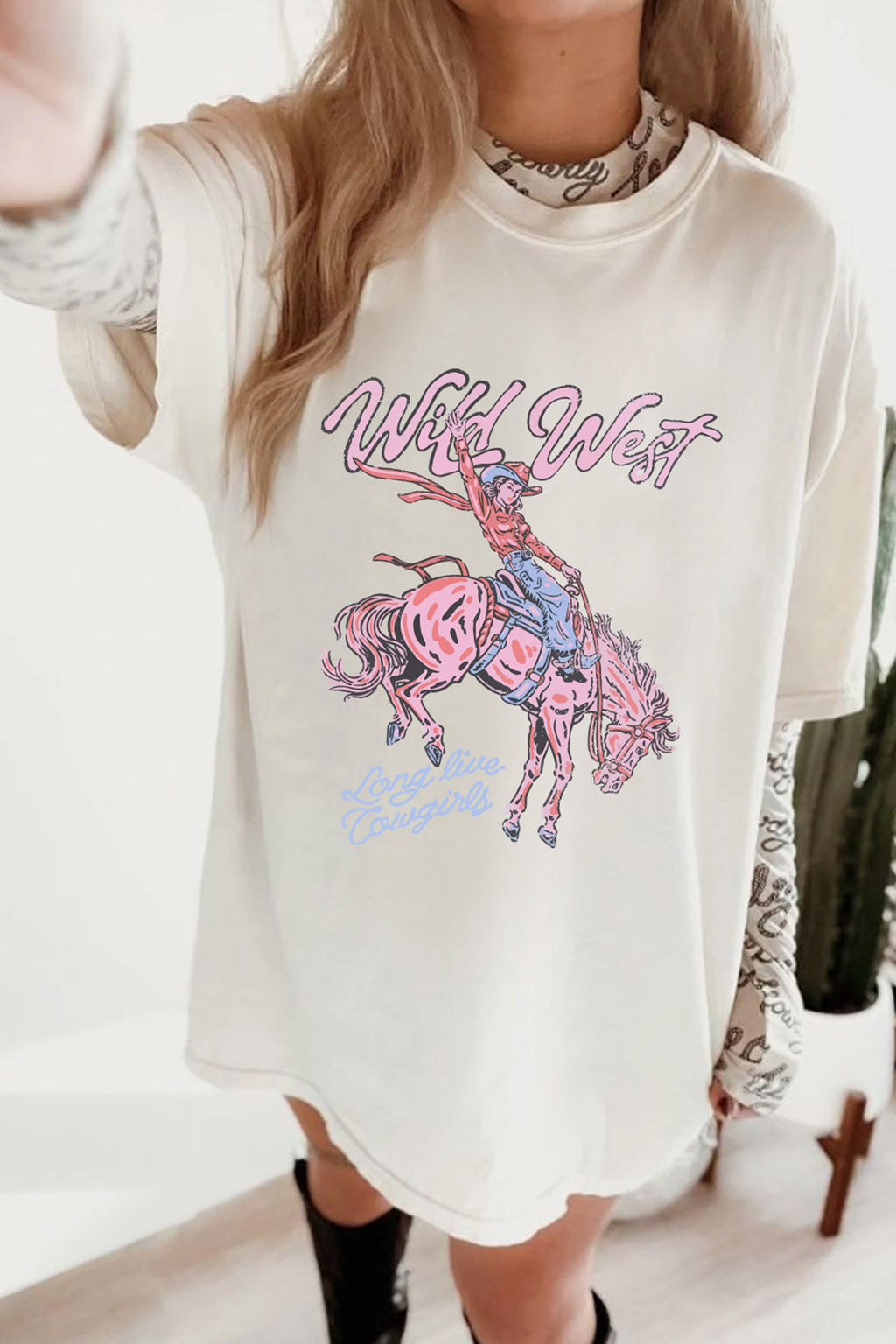 Main Character Tee | Tee