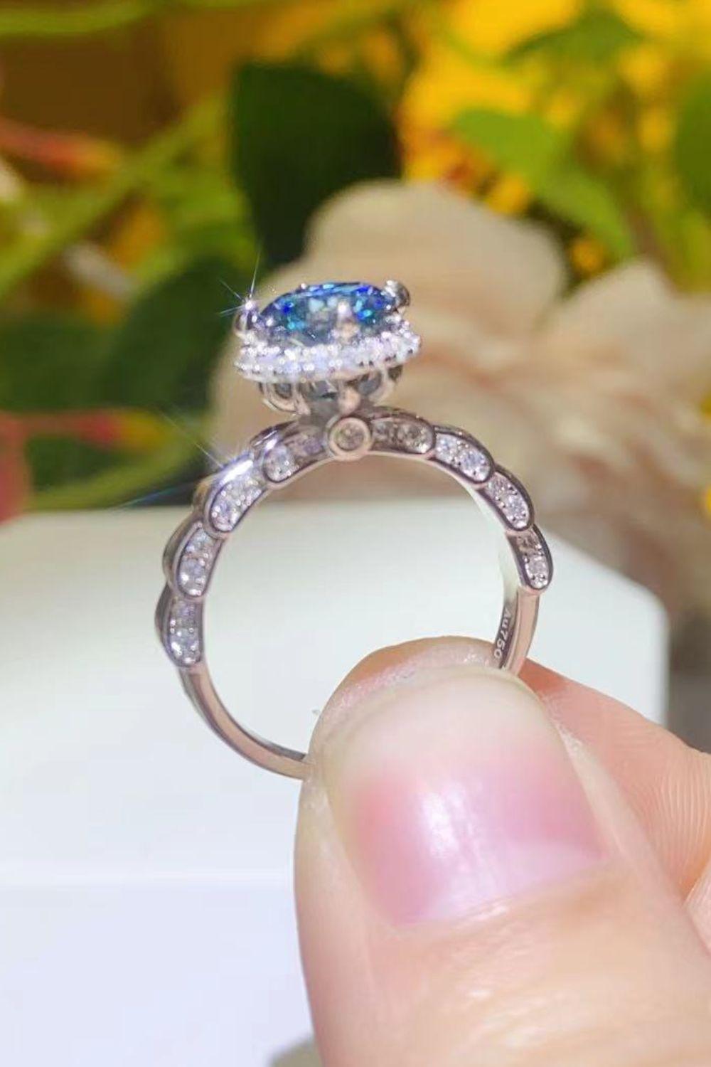 Hazel Blues® | 925 Sterling Silver 1 Carat Moissanite Cluster Ring - Hazel Blues®