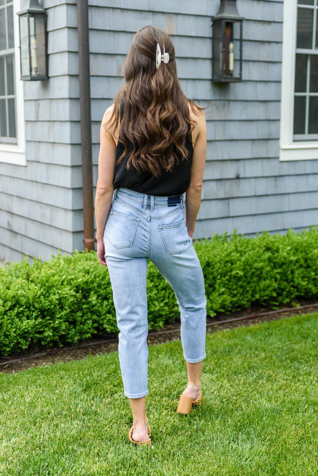 Hazel Blues® | A-Game Mom Fit Jeans - Hazel Blues®