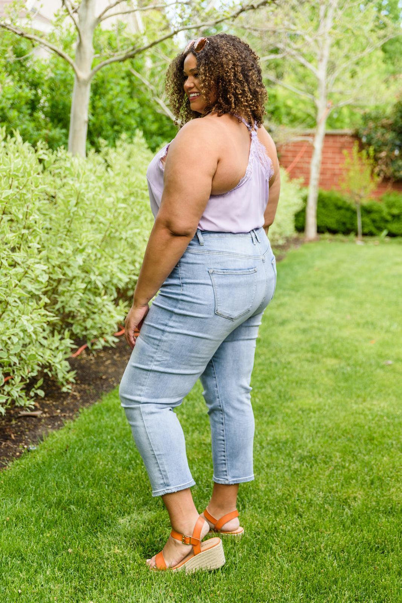 Hazel Blues® | A-Game Mom Fit Jeans - Hazel Blues®