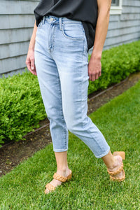 Hazel Blues® | A-Game Mom Fit Jeans - Hazel Blues®