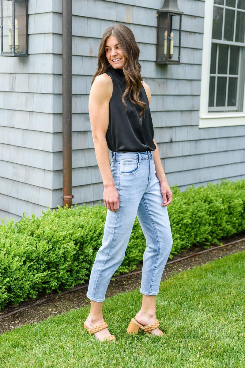 Hazel Blues® | A-Game Mom Fit Jeans - Hazel Blues®