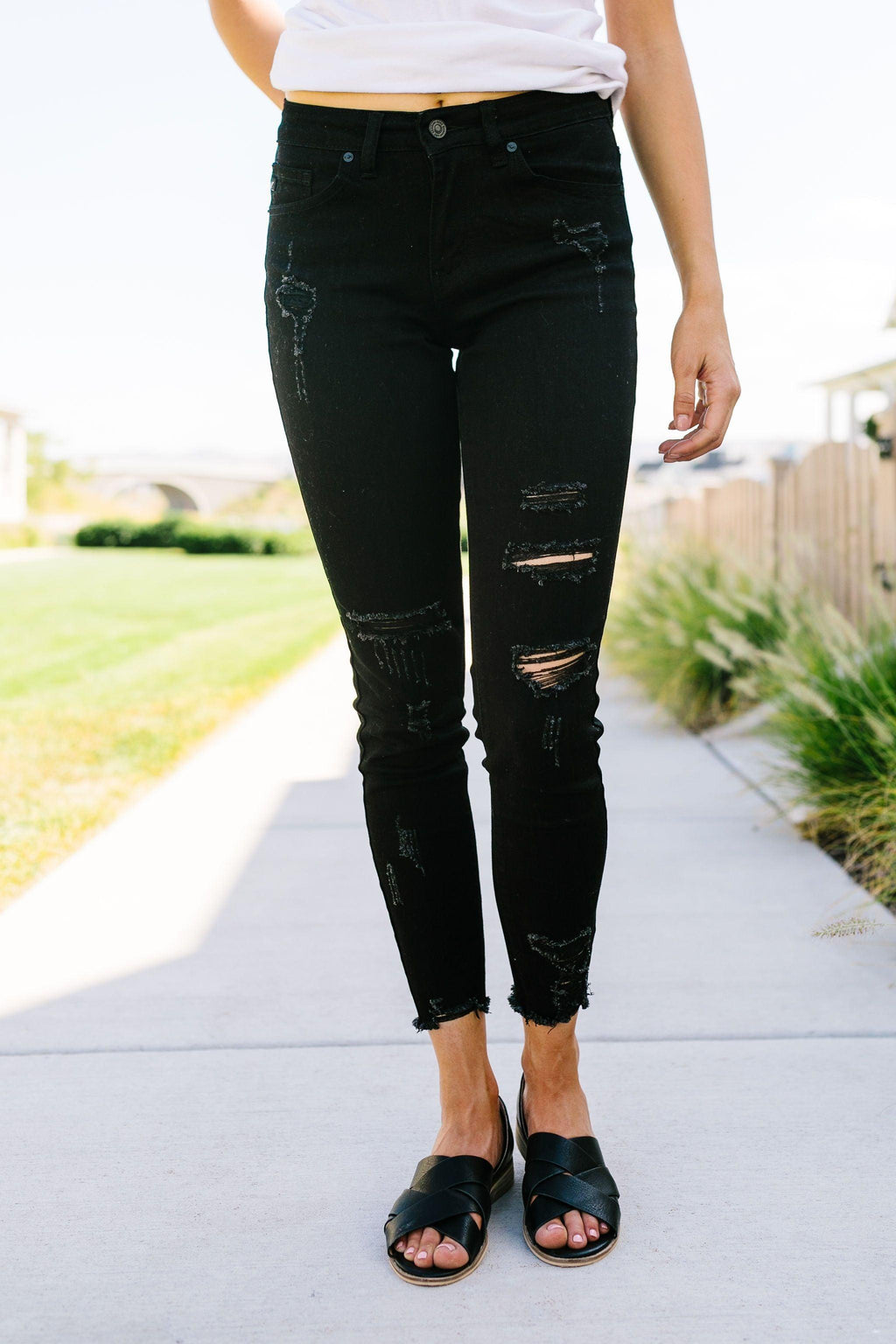 Hazel Blues® | Back To Black Ripped Knee Skinny Jeans - Hazel Blues®