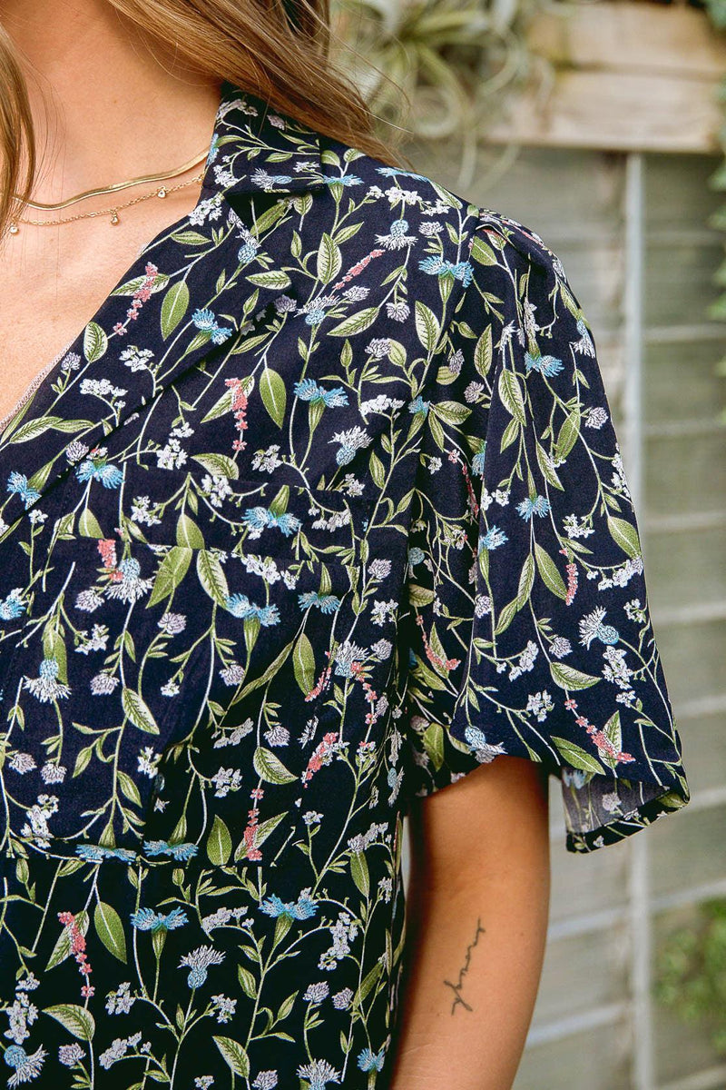 Hazel Blues® | Day Lily Top - Hazel Blues®