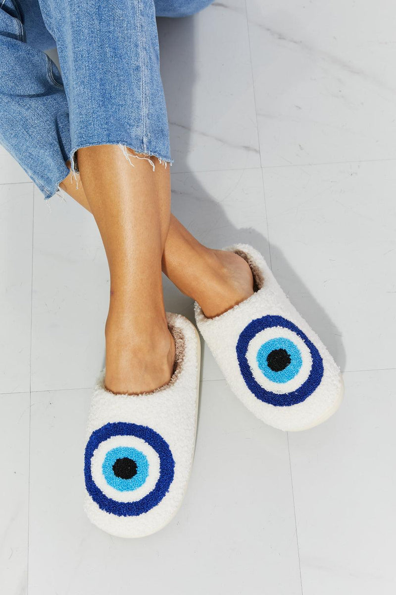 Hazel Blues® | Eye Plush Slipper - Hazel Blues®