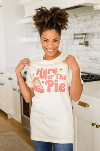 Hazel Blues® | Here For The Pie Graphic T-Shirt In Cream - Hazel Blues®