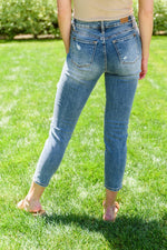 Hazel Blues® | Hi-Rise Destroyed Slim Fit Jeans - Hazel Blues®