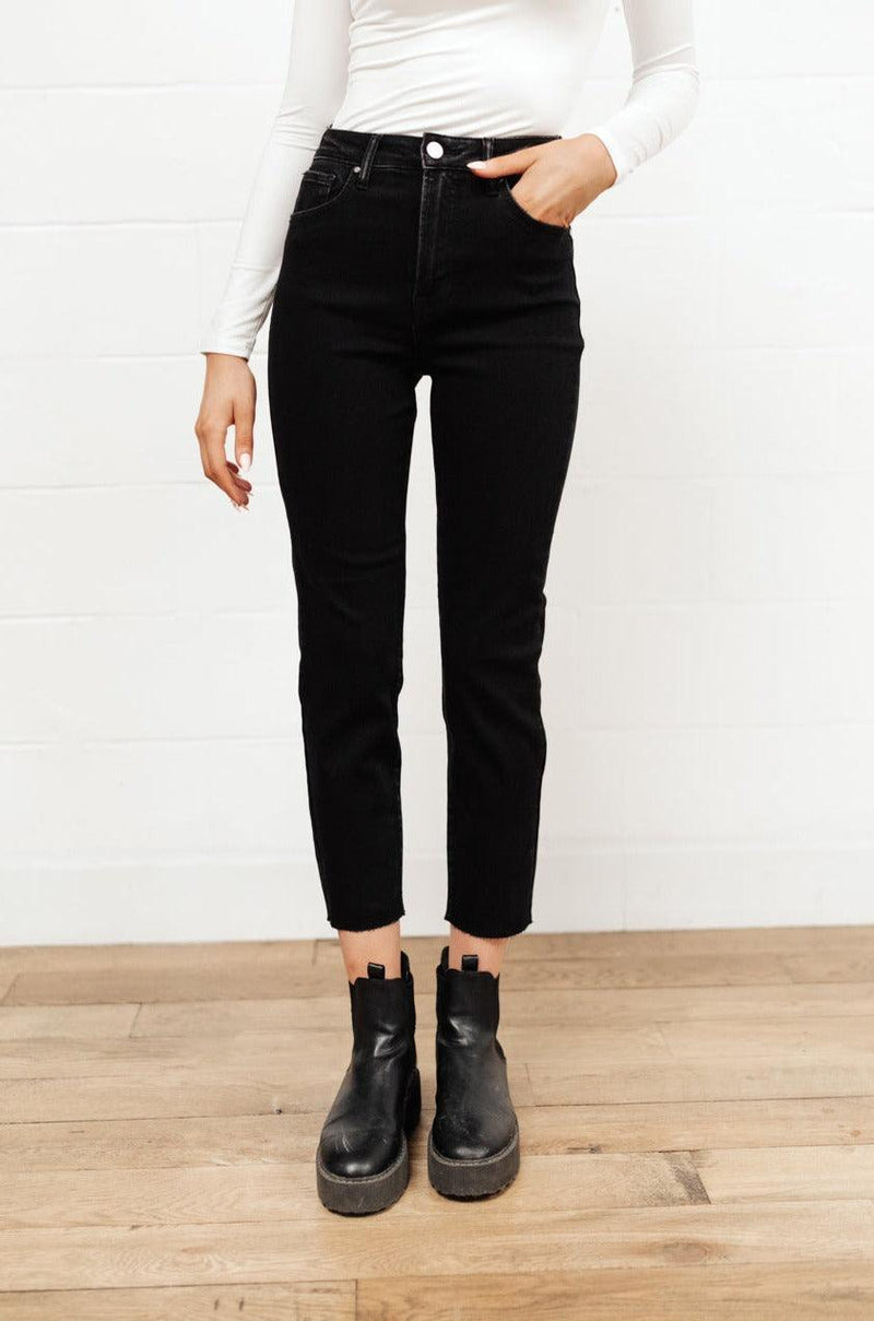 Hazel Blues® | High Waist Mom Fit Jeans In Black - Hazel Blues®