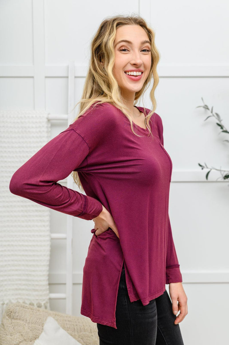 Hazel Blues® | Long Sleeve Knit Top With Pocket In Burgundy - Hazel Blues®