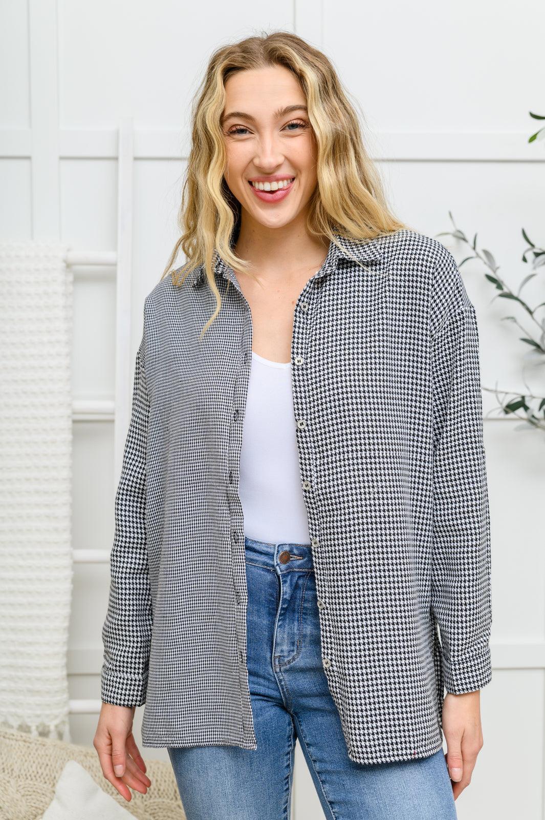 Hazel Blues® | Mixed Houndstooth Button Up Top - Hazel Blues®