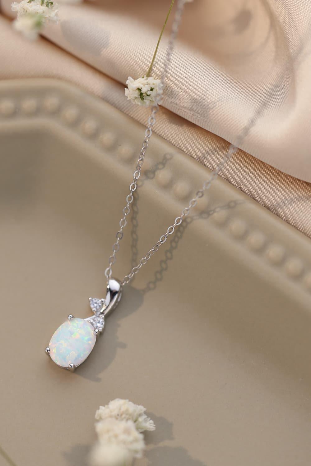 Hazel Blues® | Opal Oval Pendant Chain Necklace - Hazel Blues®