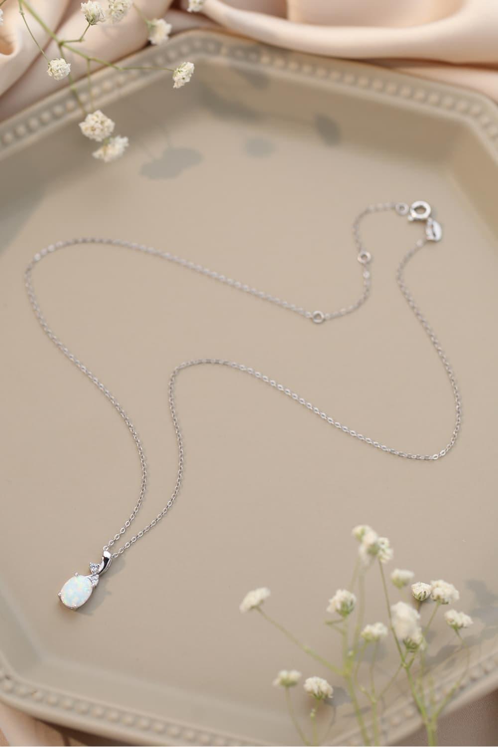 Hazel Blues® | Opal Oval Pendant Chain Necklace - Hazel Blues®