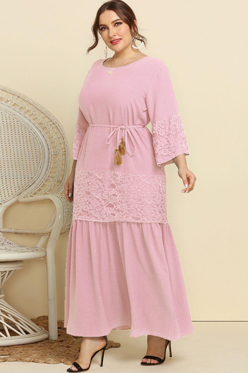 Wholesale MOQ6 Plus Size Spliced Lace Tassel Belted Dress