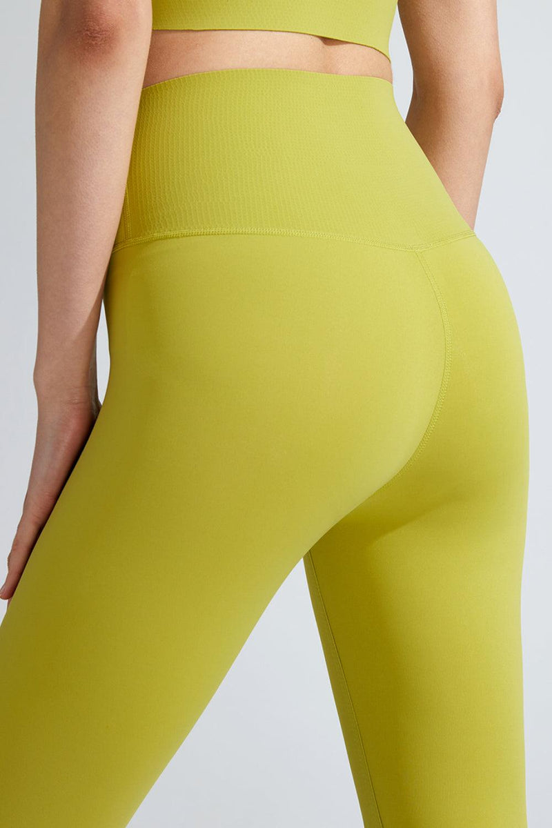 Yellow sports leggings, seamless with high waist