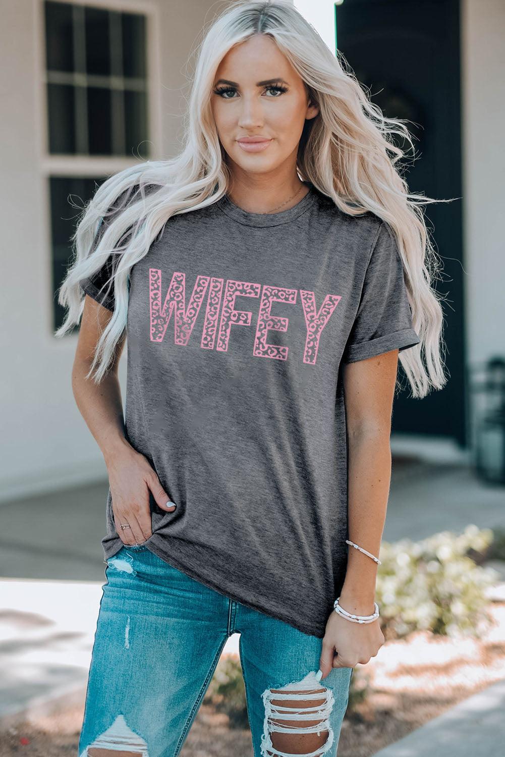 Hazel Blues® | WIFEY Leopard Graphic Short Sleeve Tee - Hazel Blues®