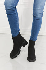 Hazel Blues® | Work For It Matte Lug Sole Chelsea Boots in Black - Hazel Blues®