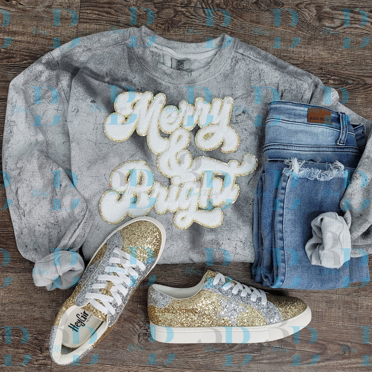 Hazel Blues® | 3 colors | Merry and Bright Script Iron-on Patch